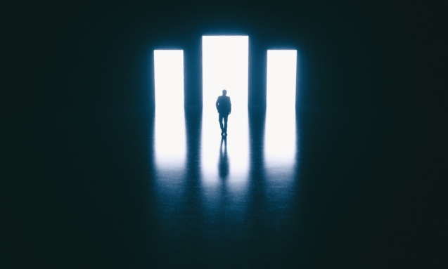 adam-jicha-LM6pMVwlIiI-unsplash